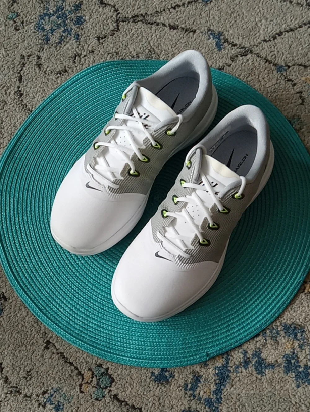 Nike Women’s Golf Shoes-NEW